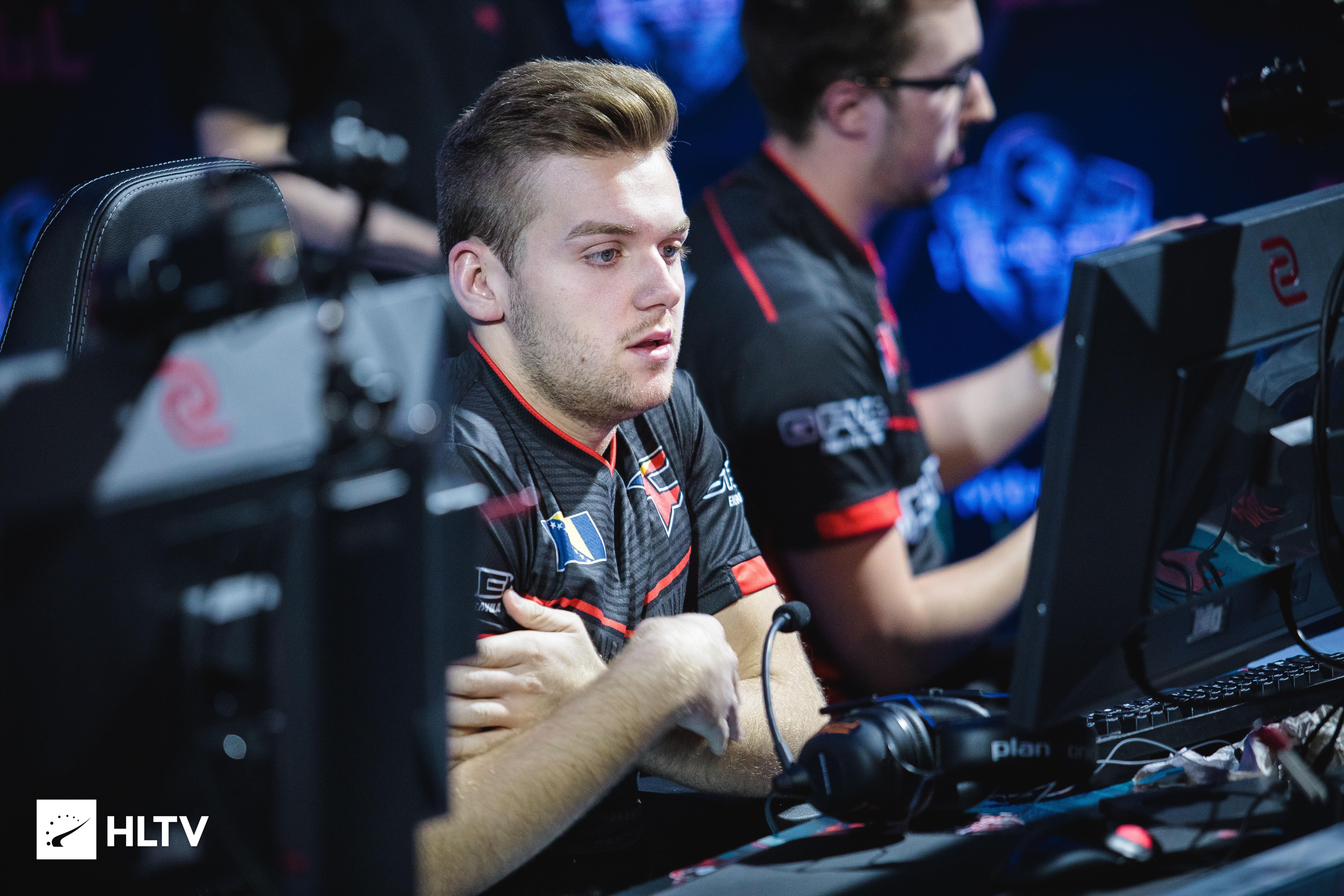CSGO M4磨损低于30字文章标题